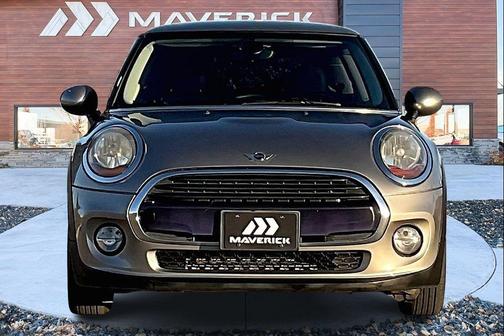 2017 MINI Hardtop Cooper