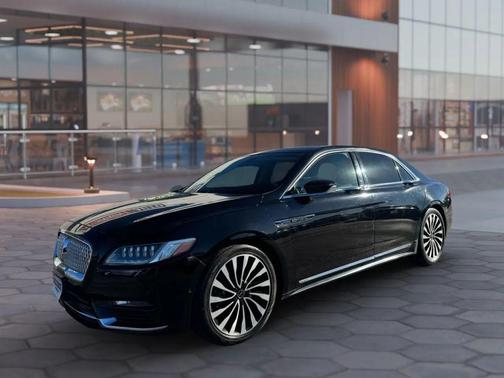 2017 Lincoln Continental Black Label