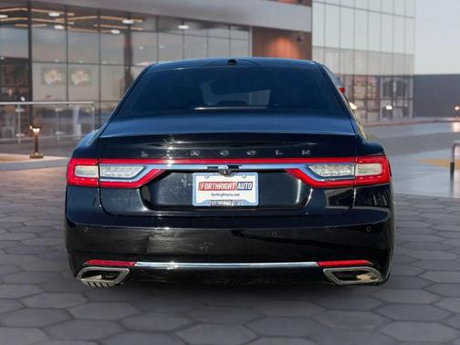 2017 Lincoln Continental Black Label
