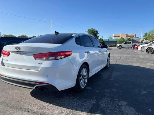2016 Kia Optima EX