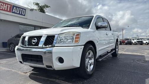 2004 Nissan Titan SE Crew Cab