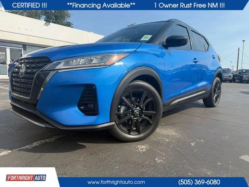 2023 Nissan Kicks SR