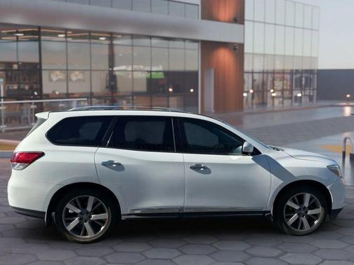 2014 Nissan Pathfinder Platinum