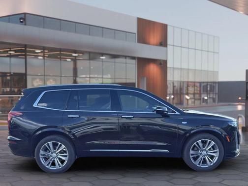 2023 Cadillac XT6 Premium Luxury FWD