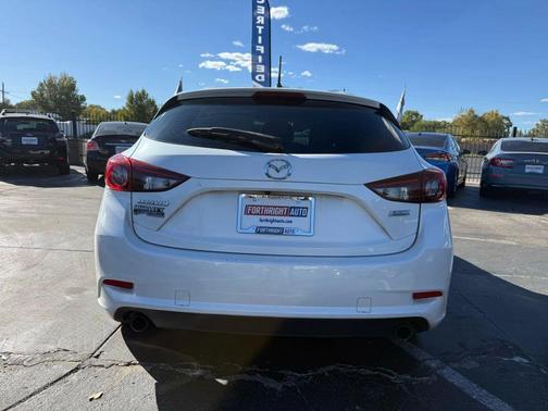 2018 Mazda Mazda3 Touring