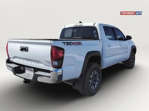 Super White 2018 Toyota Tacoma TRD Off Road