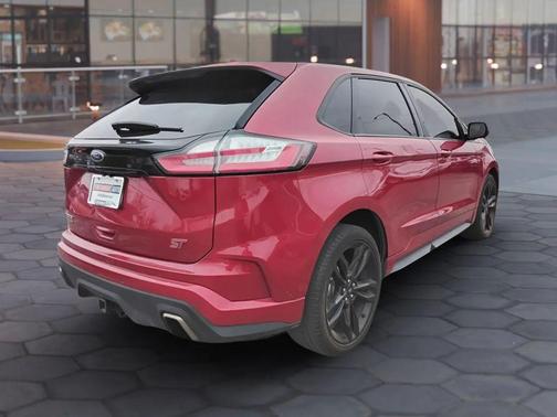 2020 Ford Edge ST