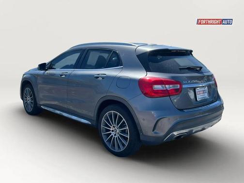 Gray 2019 Mercedes-Benz GLA 250 4MATIC