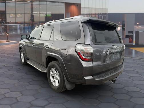 Magnetic Gray Metallic 2015 Toyota 4Runner SR5 Premium