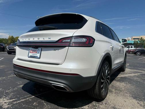 2019 Lincoln Nautilus Black Label