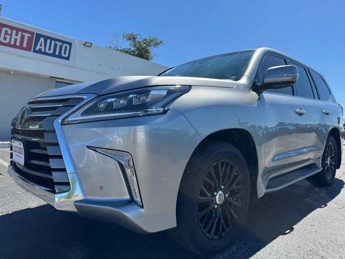 2020 Lexus LX 570 Base