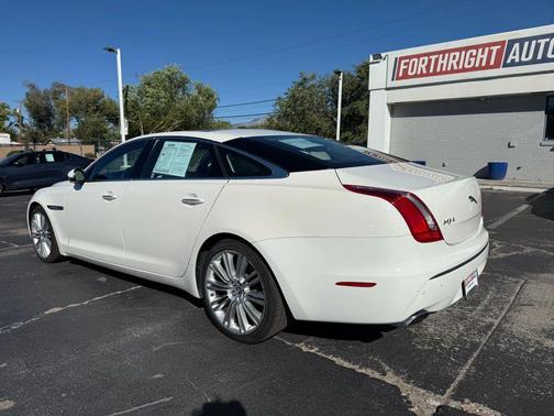 2011 Jaguar XJ L