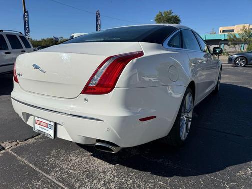 2011 Jaguar XJ L