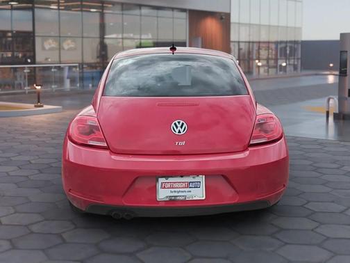 2014 Volkswagen Beetle DSG 2.0L TDI w/Sun/Sound/Nav