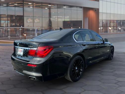 2013 BMW 750 i xDrive