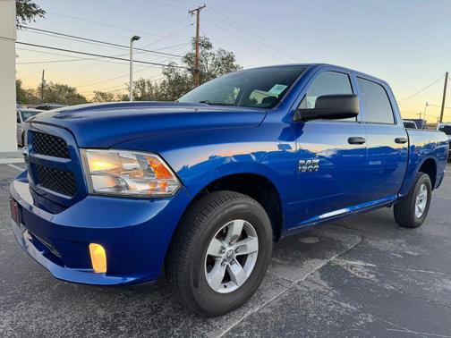 2016 RAM 1500 Tradesman/Express