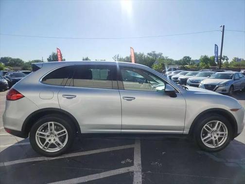 2011 Porsche Cayenne Base