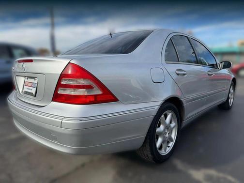 2001 Mercedes-Benz C-Class C 240 Sedan 4D