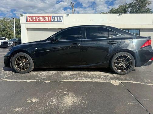 2018 Lexus IS 300 Base