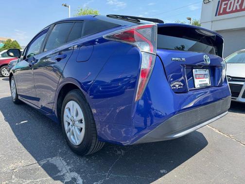 2017 Toyota Prius Three