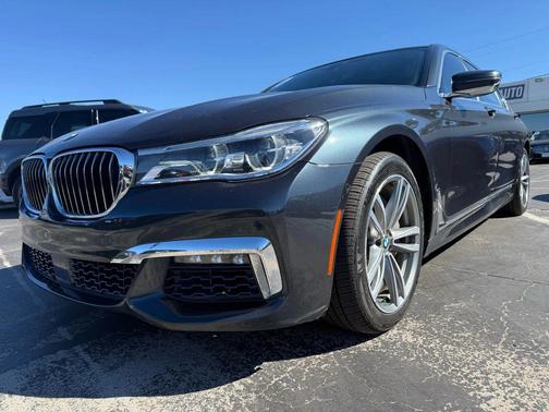 2017 BMW 750 i xDrive