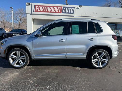 2016 Volkswagen Tiguan R-Line