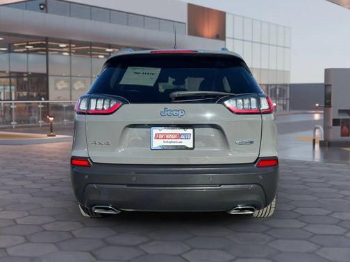 2021 Jeep Cherokee Latitude Lux