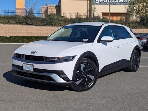 2025 Hyundai IONIQ 5 SE
