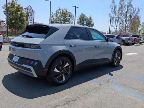 2025 Hyundai IONIQ 5 SE