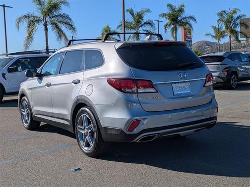 2017 Hyundai SANTA FE SE Ultimate