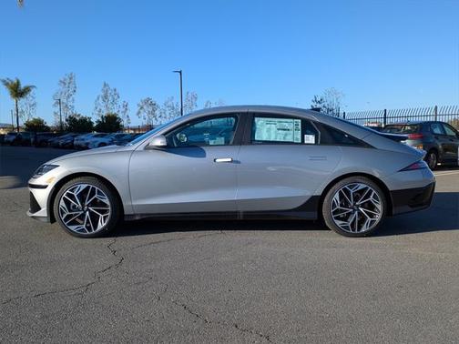 2025 Hyundai IONIQ 6 SEL
