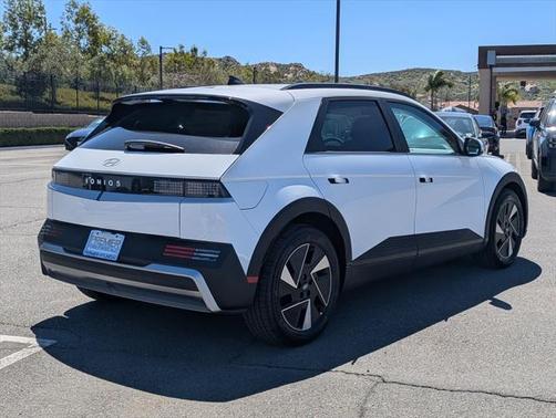 2025 Hyundai IONIQ 5 SEL
