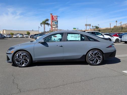 2025 Hyundai IONIQ 6 SEL