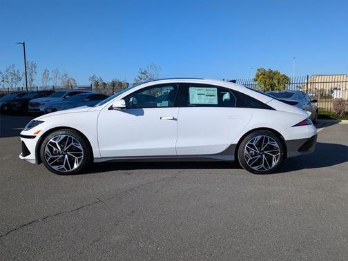 2025 Hyundai IONIQ 6 Limited