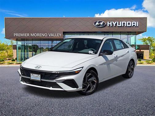 2025 Hyundai ELANTRA HEV SEL Sport