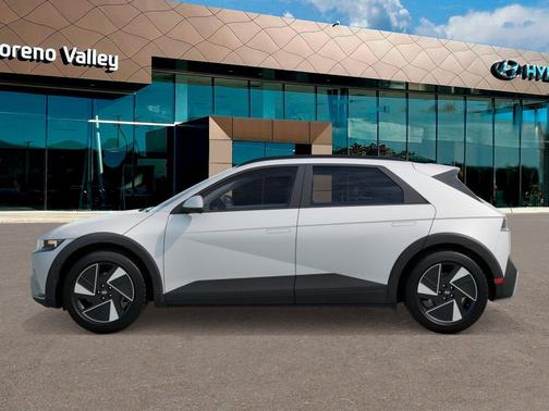 2025 Hyundai IONIQ 5 SEL