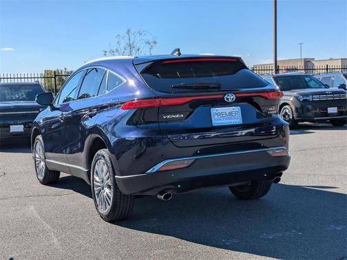 2021 Toyota Venza XLE