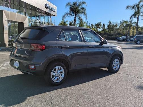 2026 Hyundai VENUE SE