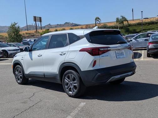 2022 Kia Seltos LX