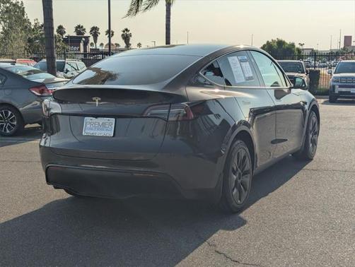 2024 Tesla Model Y Long Range Dual Motor All-Wheel Drive