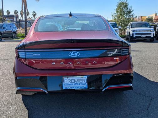 2025 Hyundai SONATA Hybrid Limited