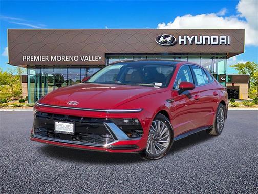 2025 Hyundai SONATA Hybrid Limited