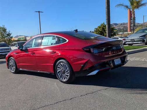 2025 Hyundai SONATA Hybrid Limited