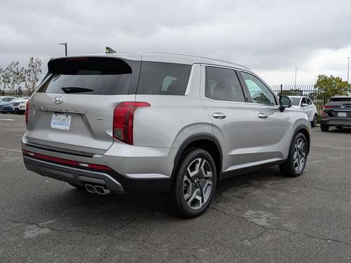 2025 Hyundai PALISADE SEL Premium