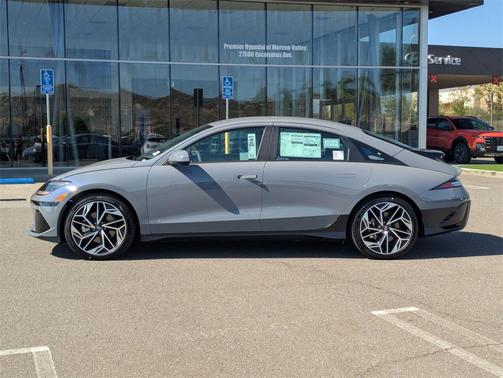 2025 Hyundai IONIQ 6 SEL