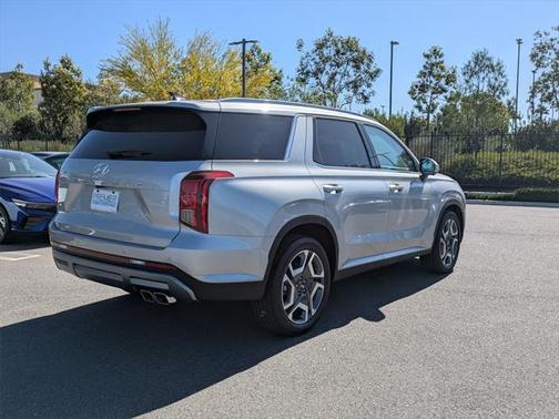 2025 Hyundai PALISADE SEL Premium