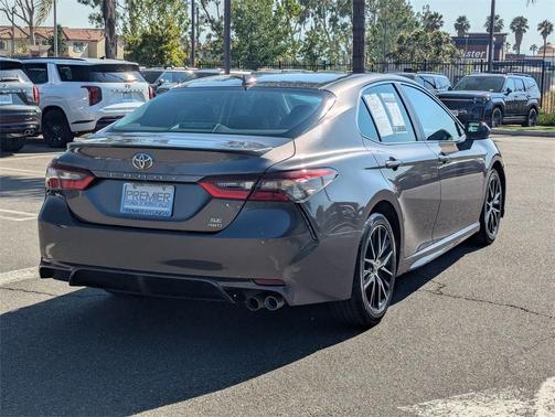 2023 Toyota Camry SE