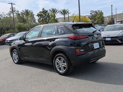 2021 Hyundai KONA SE