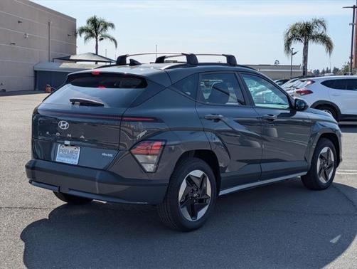 2025 Hyundai KONA EV SEL