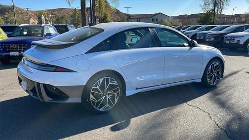 2025 Hyundai IONIQ 6 SEL